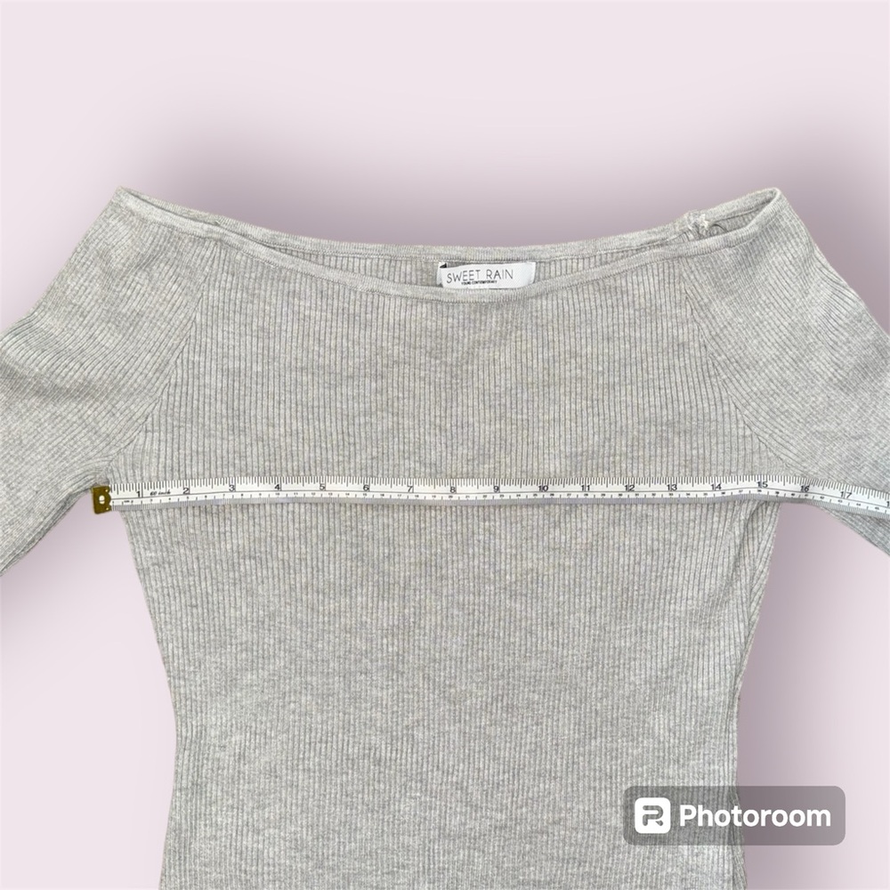 Light Grey Ribbed Off-Shoulder Bodysuit - Picture 2 of 5